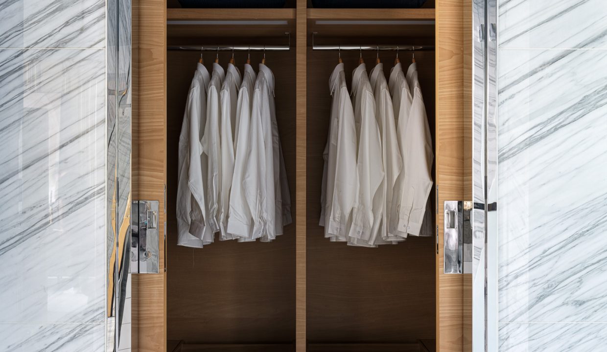 dressing room